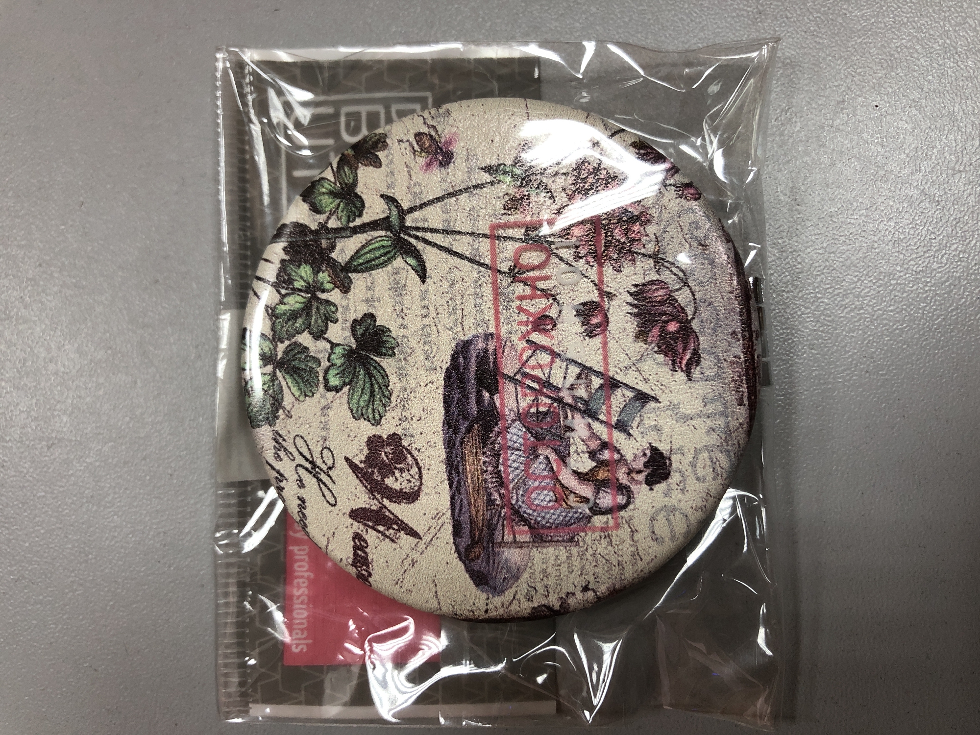 Зеркало карманное Dewal Beauty серия "Классическая мода"-img-0