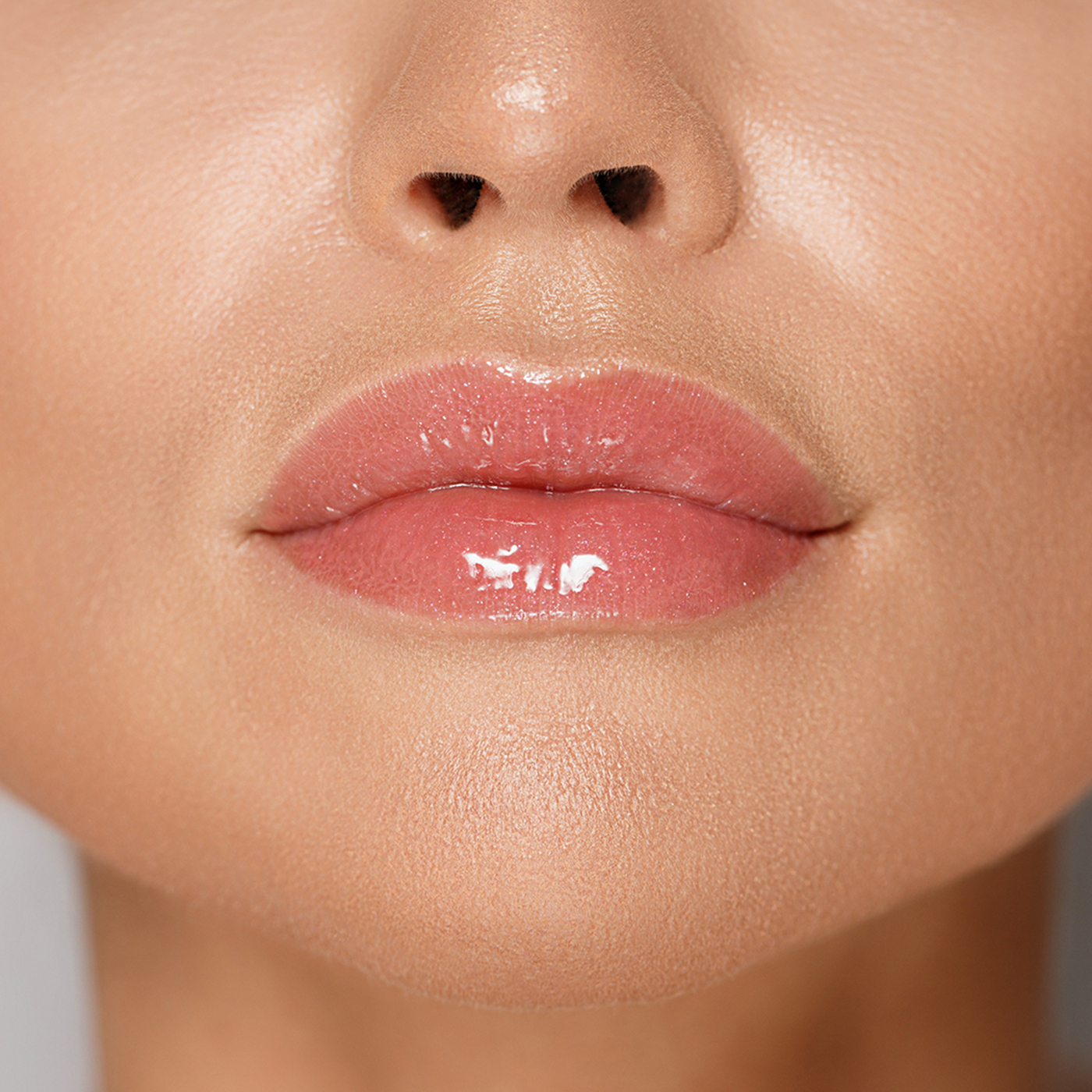 LUXVISAGE Блеск-Плампер для губ тон 305 Rosewood "LIP VOLUMIZER HOT VANILLA" /6-img-2