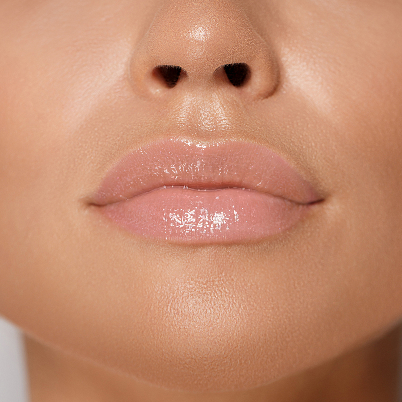 LUXVISAGE Блеск-Плампер для губ тон 307 "LIP VOLUMIZER HOT VANILLA"-img-2
