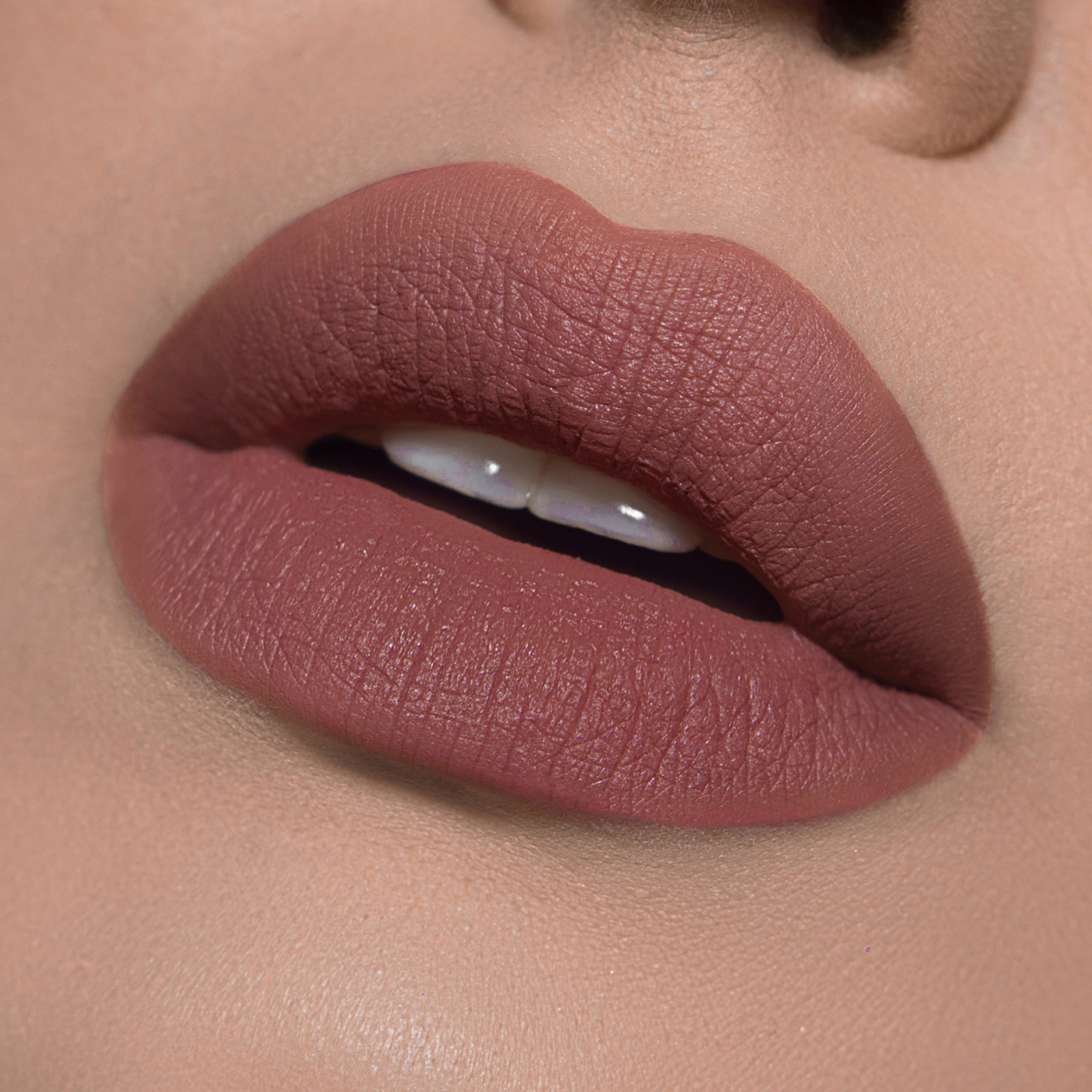 Губная помада LUXVISAGE PIN-UP ultra matt 4 r, 524 тон-img-2