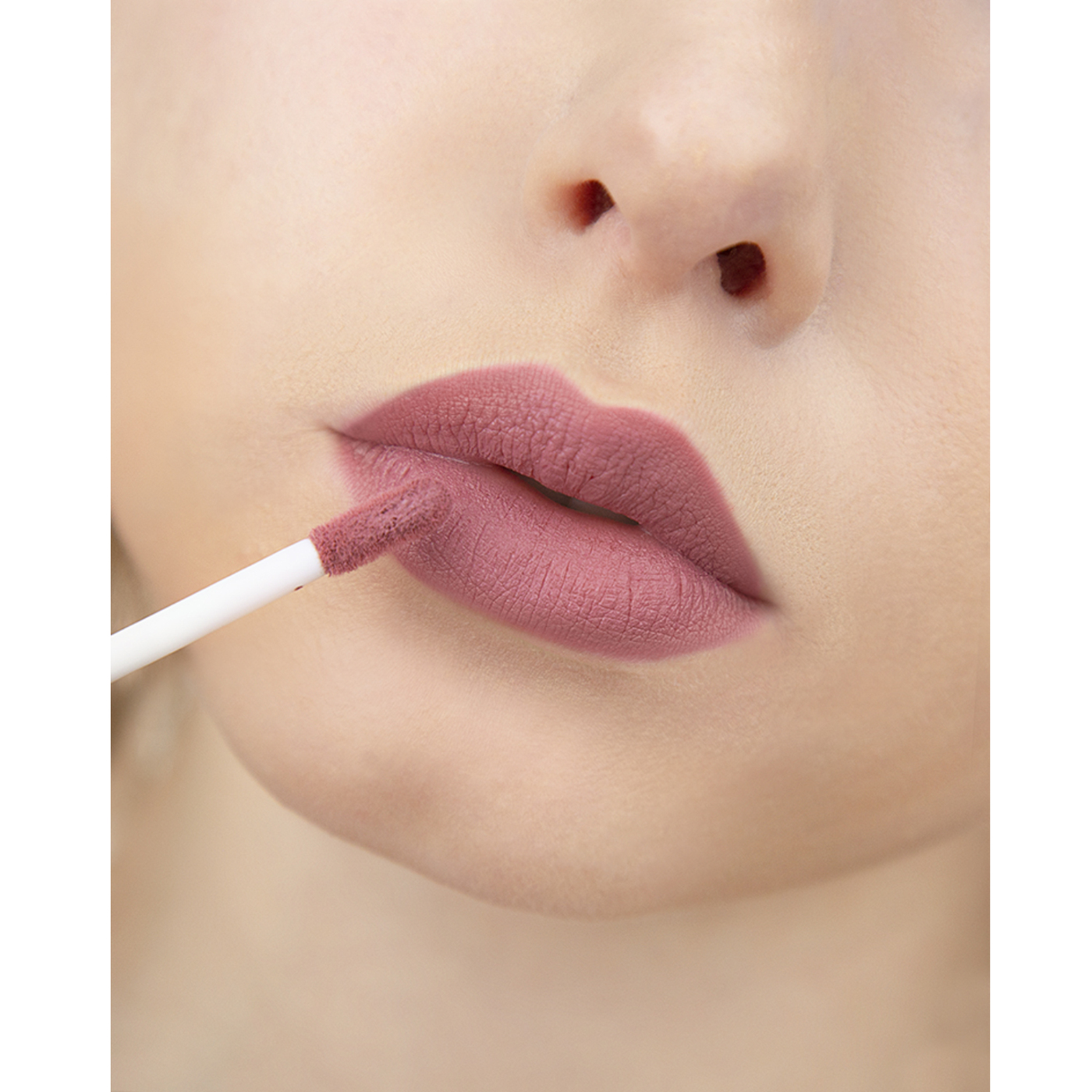 LUXVISAGE Матовый блеск для губ тон 40 "PIN-UP Ultra matt" 5г /5-img-2
