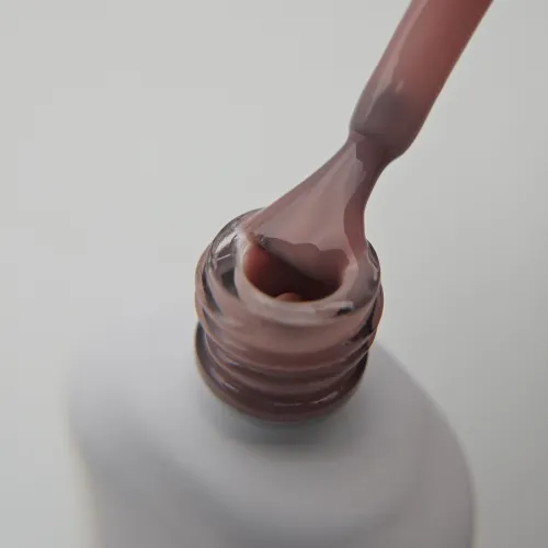 Камуфлирующая база Cover Base Gel № 05-img-1